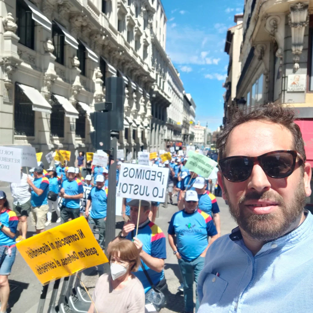 DISCURSO DEL PRESIDENTE DE UMT EN LA MANIFESTACION DEL 25 DE JUNIO DE 2022 POR UNA CARRERA Y RETRIBUCIONES DIGNAS