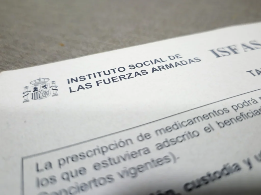 La Unión de Militares de Tropa logra que el ISFAS se comprometa a implantar la receta electrónica antes de octubre de 2026